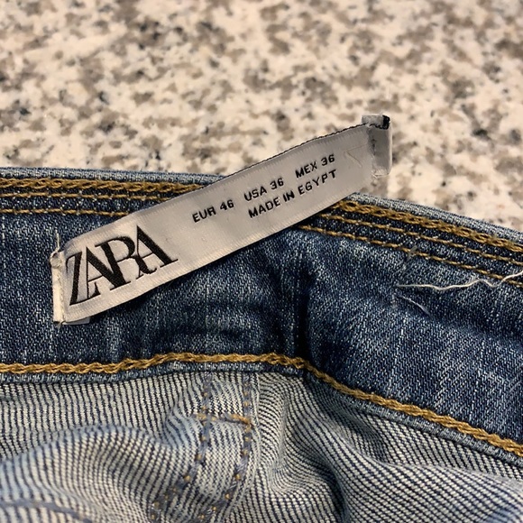 Zara Ripped Jeans - Picture 3 of 3
